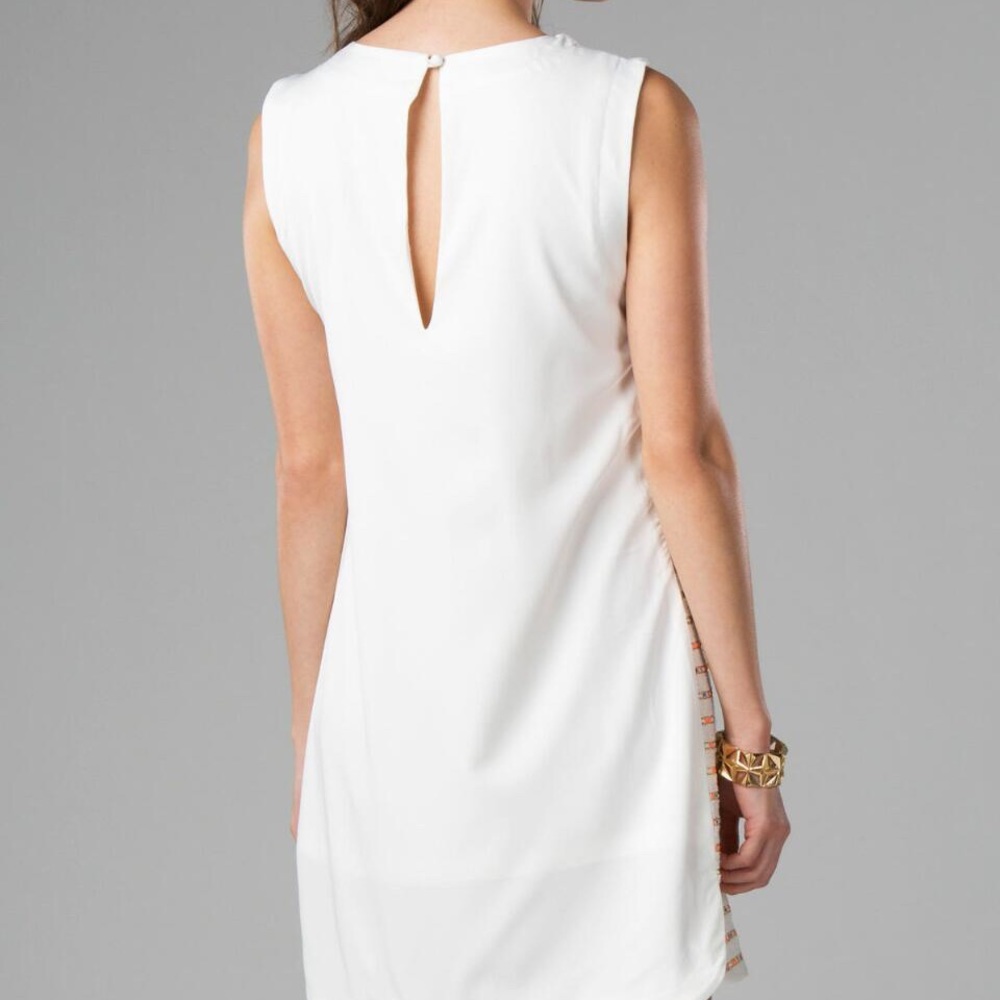 Francesca’s Quinn Size Small Ivory Shift Dress - Picture 9 of 9